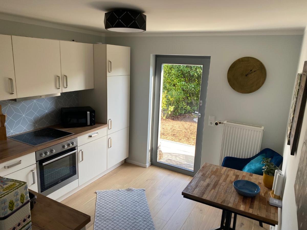 Schöne Wohnung mit Ausblick und Gartensitzplatz Lörrach Exterior foto