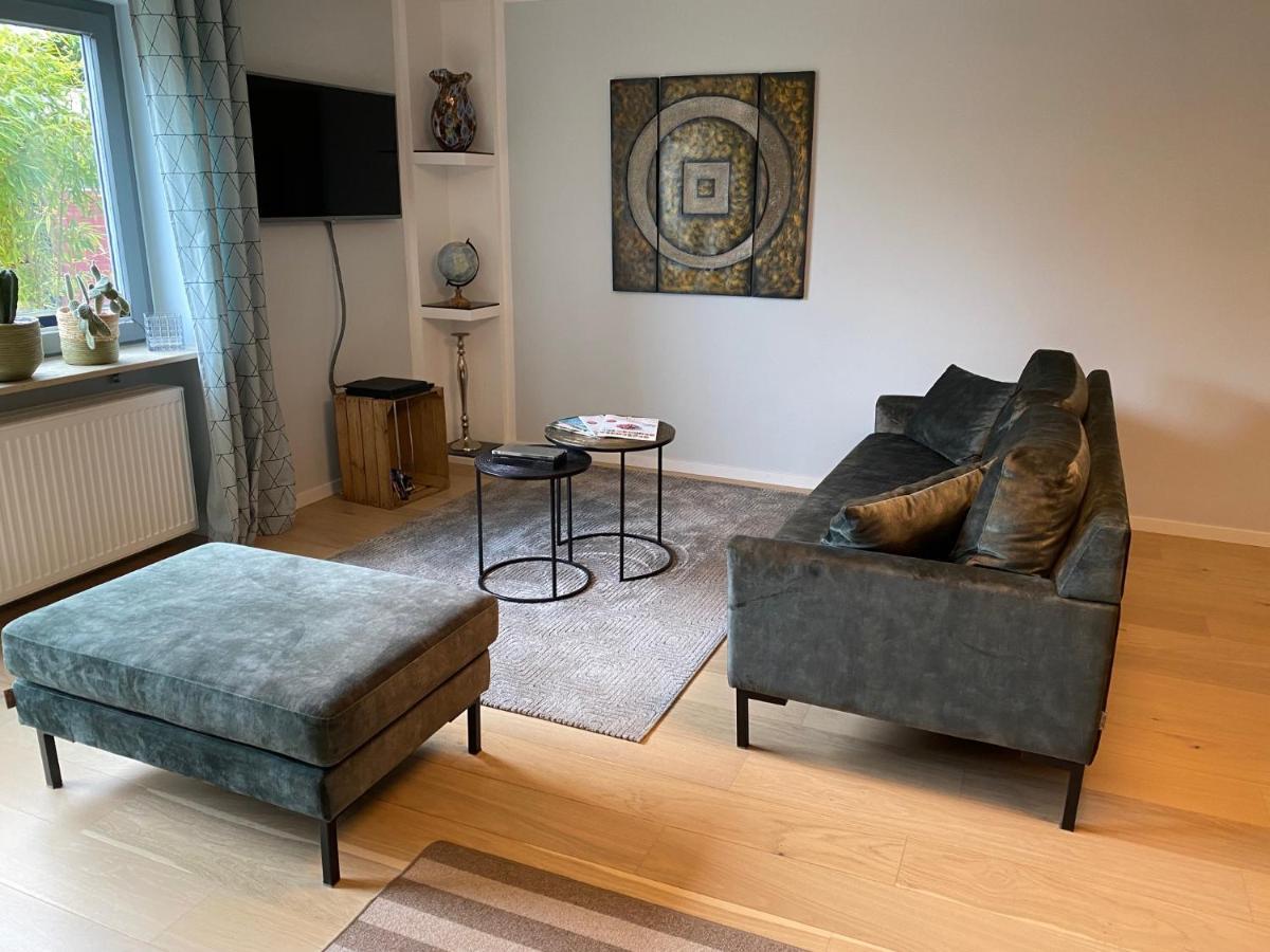 Schöne Wohnung mit Ausblick und Gartensitzplatz Lörrach Exterior foto